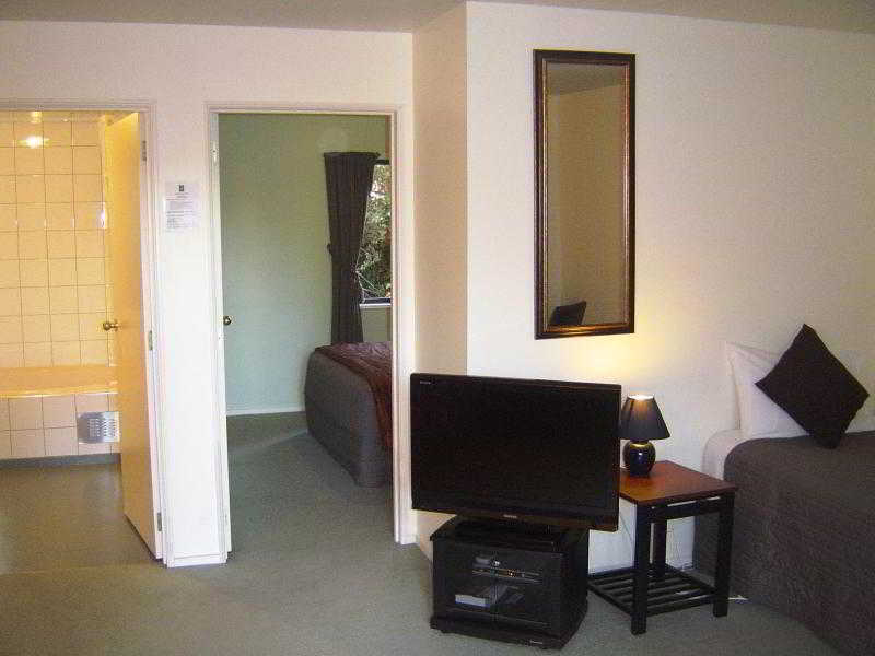 Sherborne Motor Lodge Christchurch Ngoại thất bức ảnh