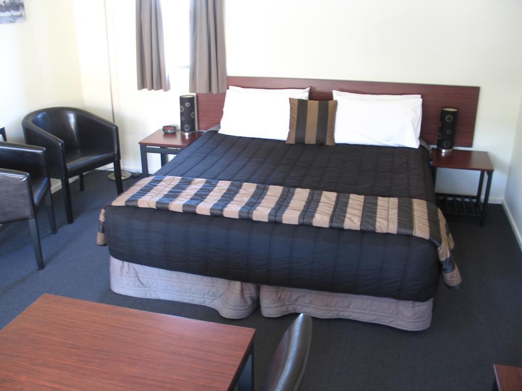 Sherborne Motor Lodge Christchurch Ngoại thất bức ảnh