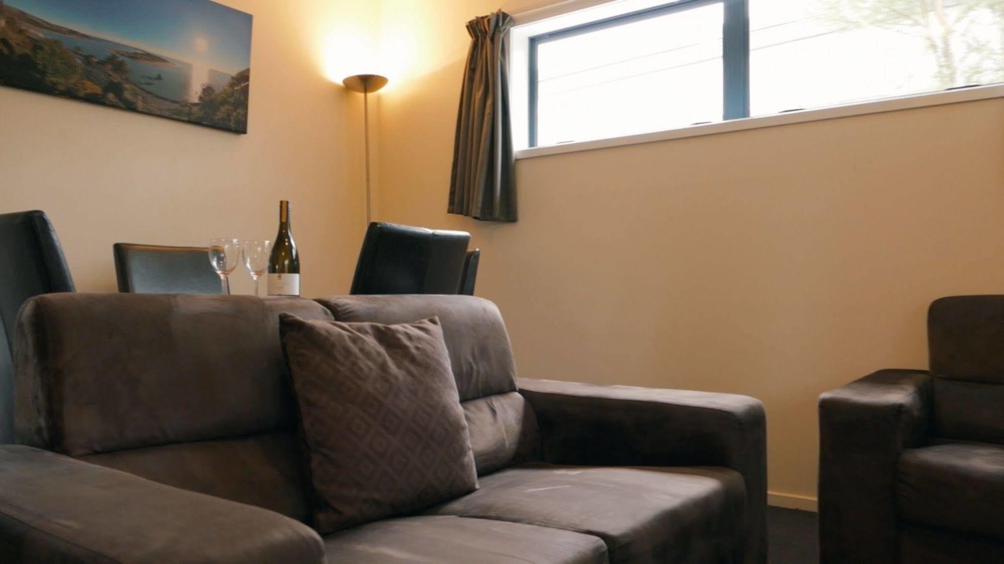 Sherborne Motor Lodge Christchurch Ngoại thất bức ảnh
